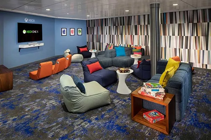 Celebrity Silhouette 9