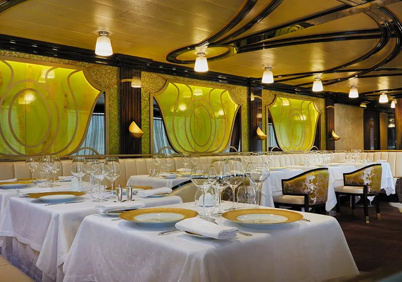 Seven Seas Explorer 19