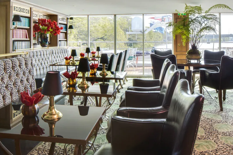 S.S. Κατερίνα 11