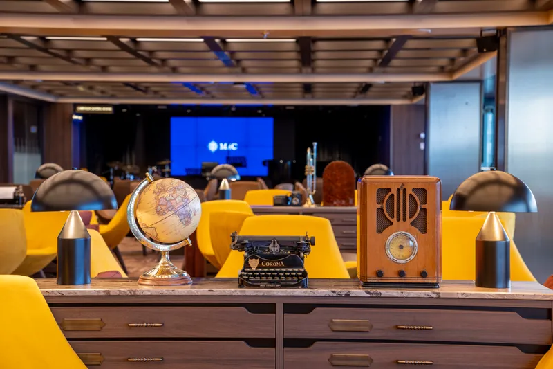 Cafeneaua Brooklyn 5