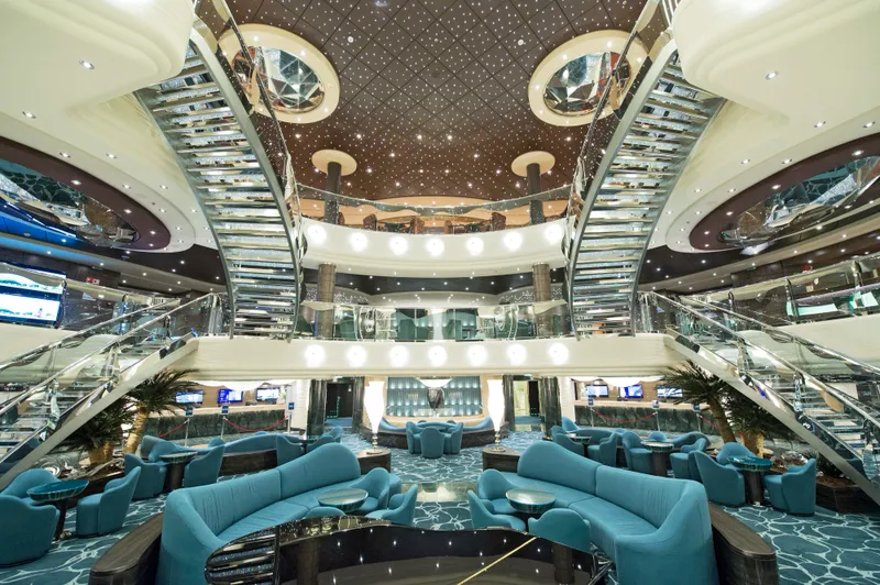 Recepție - Servicii pentru Oaspeți 2