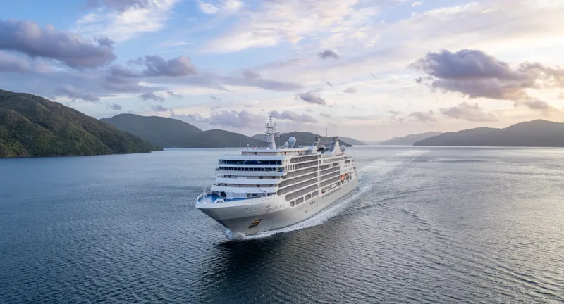 Silver Muse — Silversea