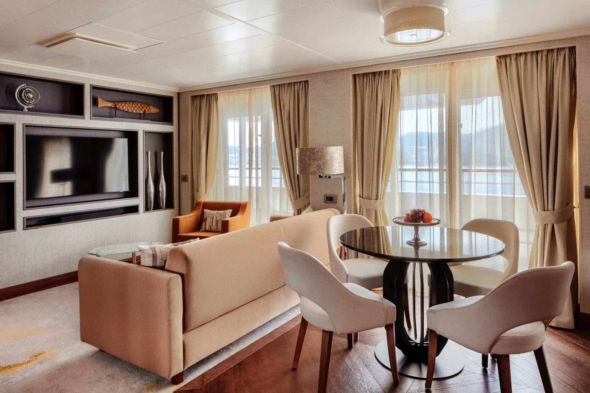 Junior Penthouse Premium Suite