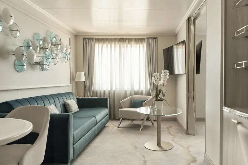 Sapphire Ocean View Suite