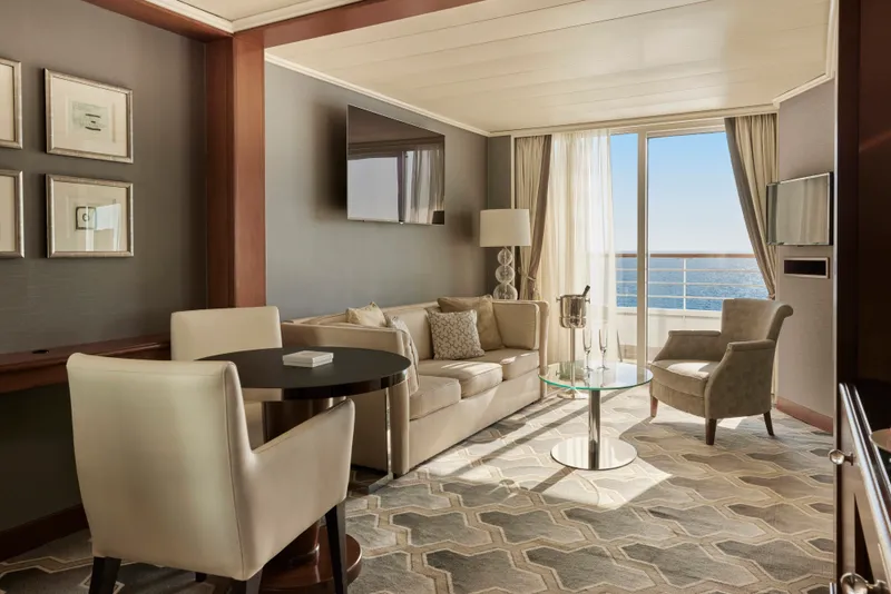 Sapphire Suite