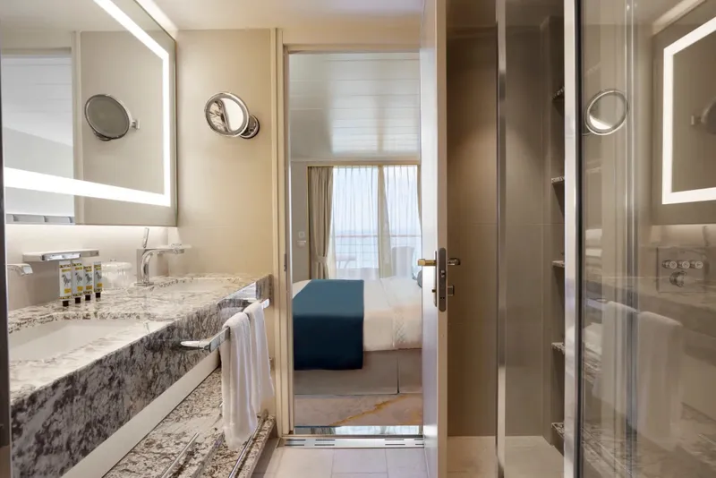 Sapphire Premium Suite