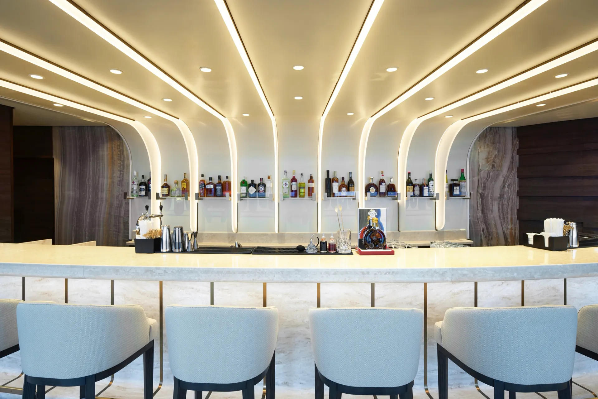 Astern Lounge 後艙酒廊 2