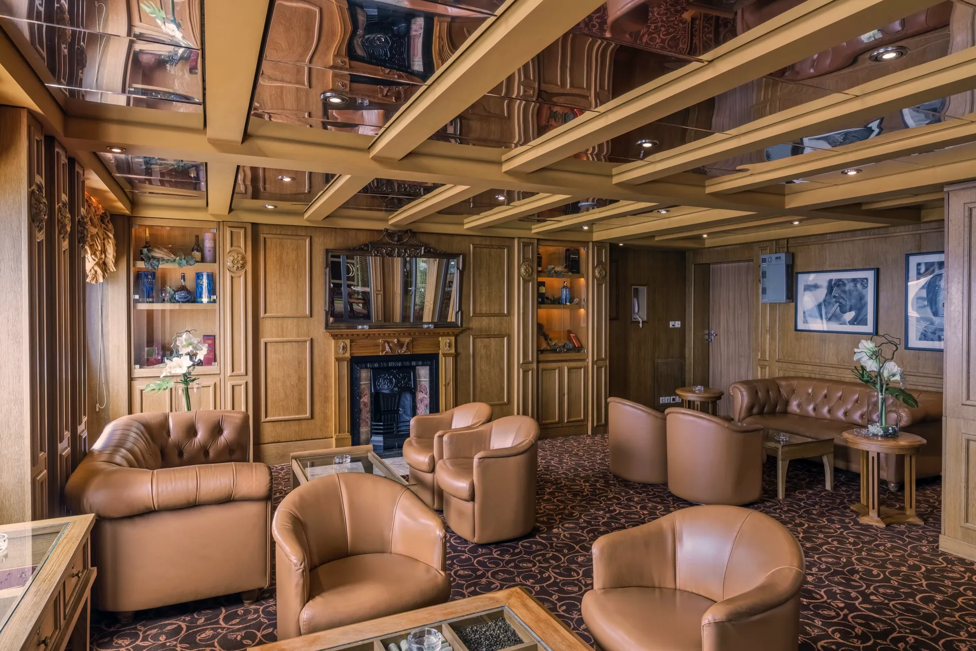 Ambassador Cigar Room 大使雪茄室 1