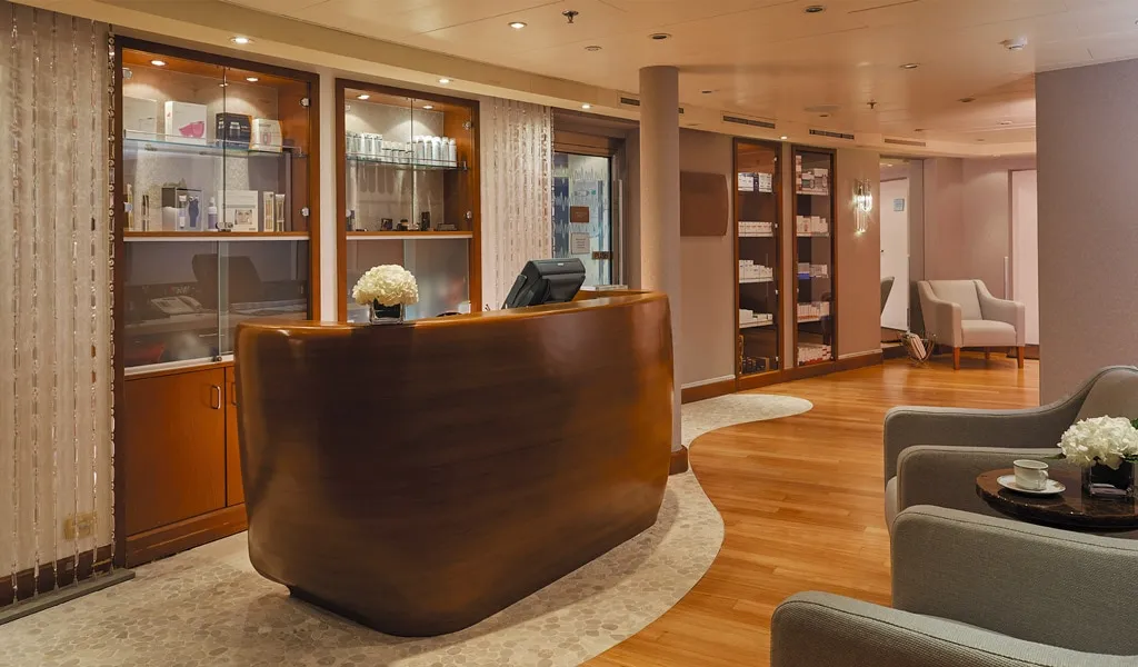 Seven Seas Voyager 46