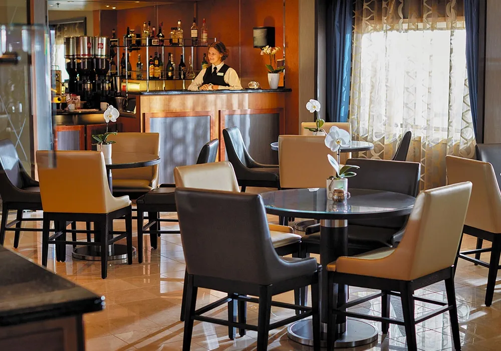 Seven Seas Voyager 60