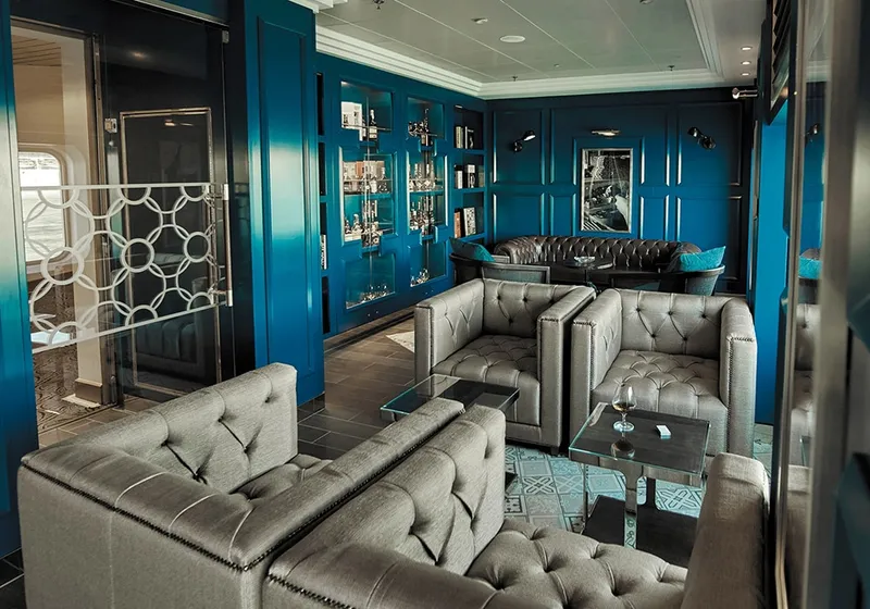 Seven Seas Voyager 51