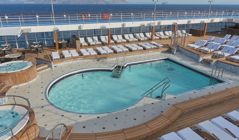 Seven Seas Voyager 18