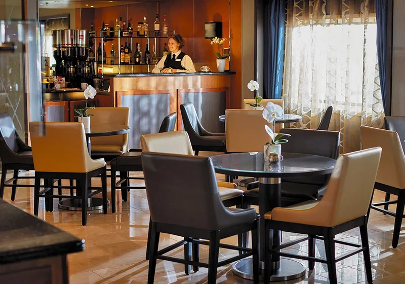 Seven Seas Voyager 60