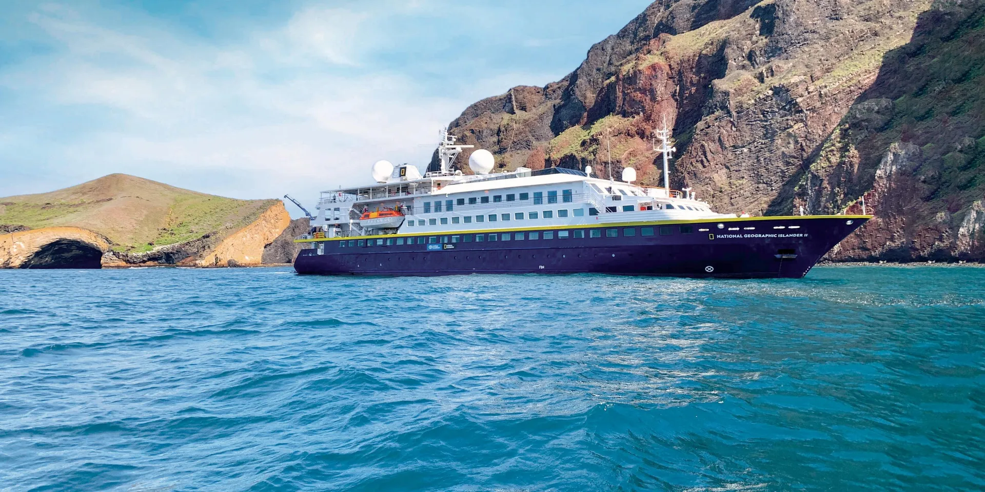 National Geographic Islander II — Lindblad Expeditions