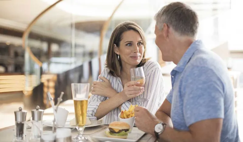 Seven Seas Mariner 33