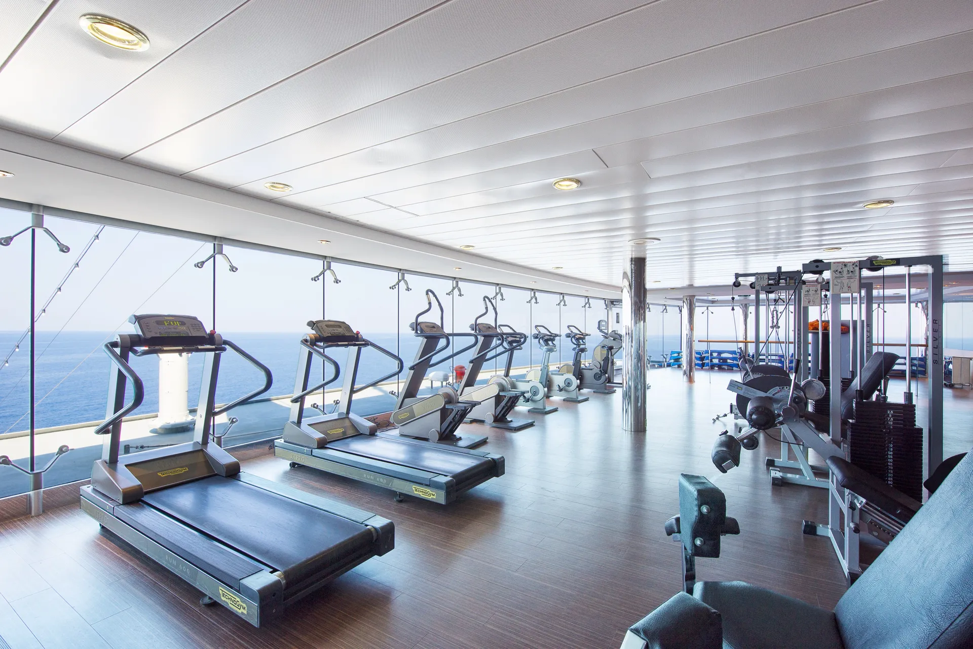 TechnoGym® 健身中心 1