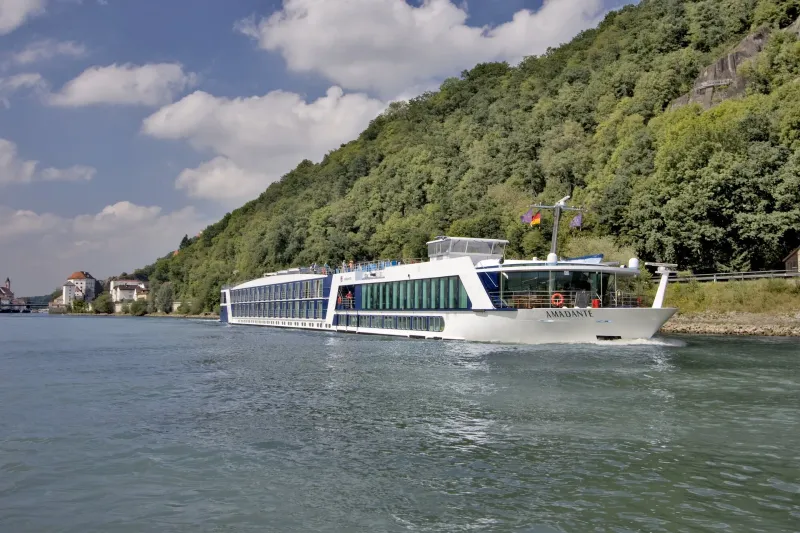 AmaDante — AmaWaterways