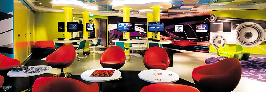 诺唯真爱彼号 4