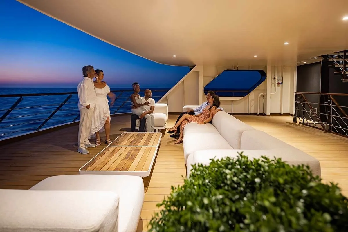 World Voyager 5