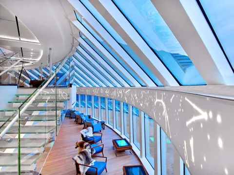 Sail the South China Sea