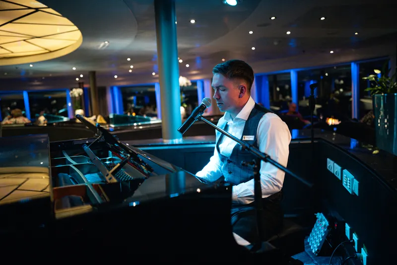 Μπαρ Παρατήρησης 2