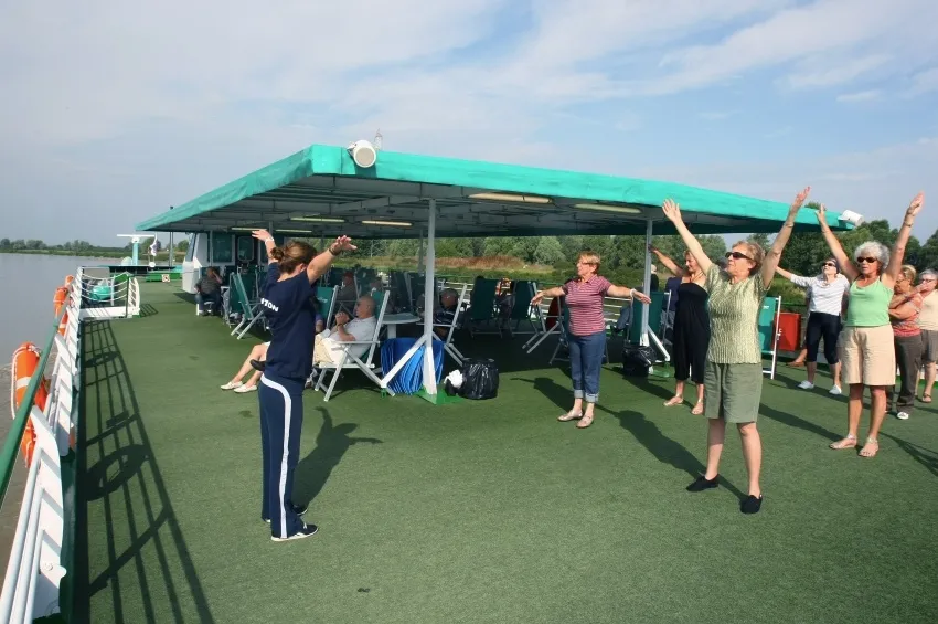 MS Renoir 5
