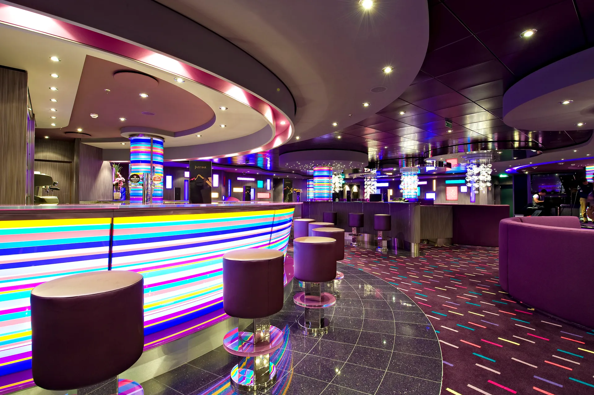 The Purple Jazz 酒吧 2