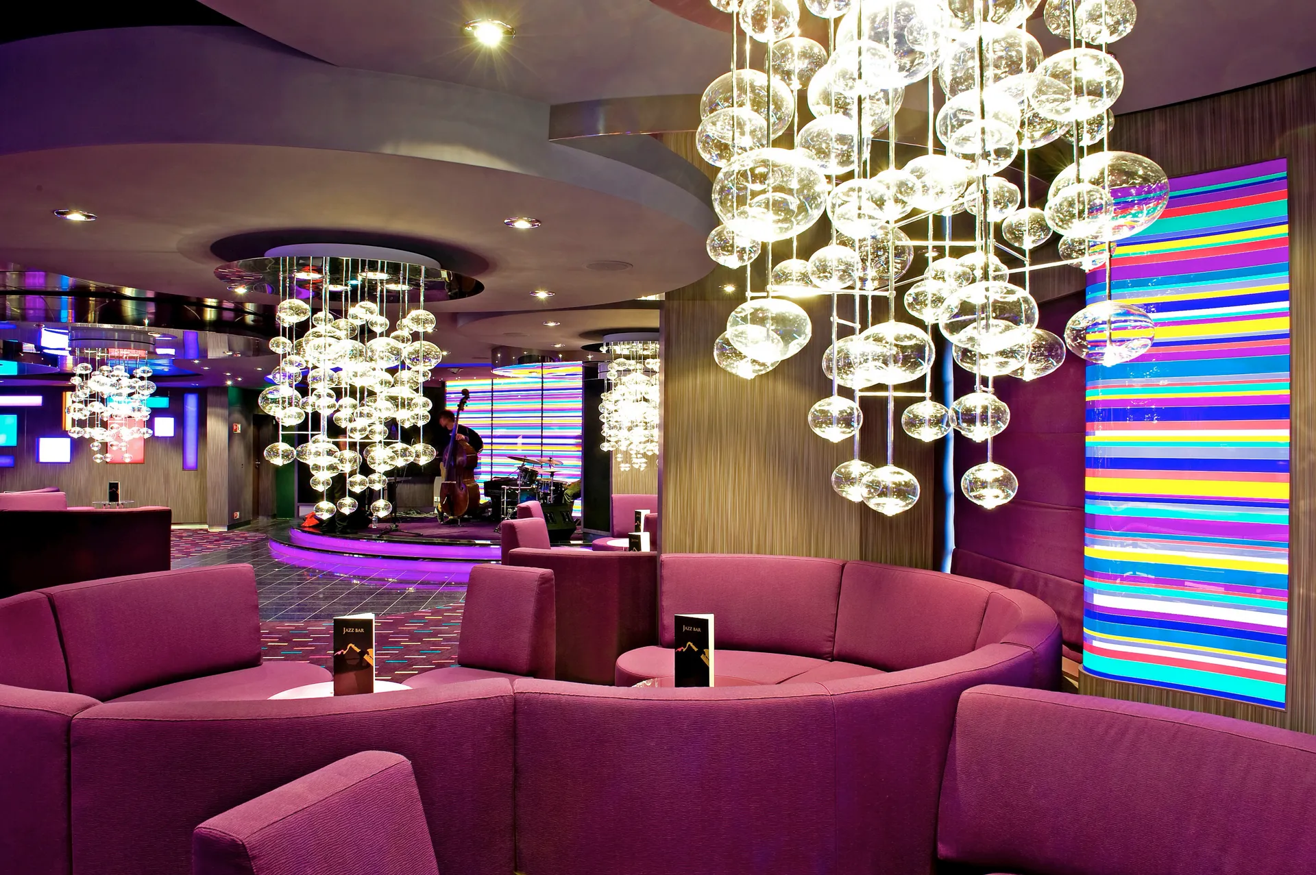 The Purple Jazz 酒吧 10
