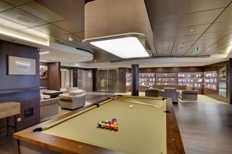 Salonul de Biliard 1