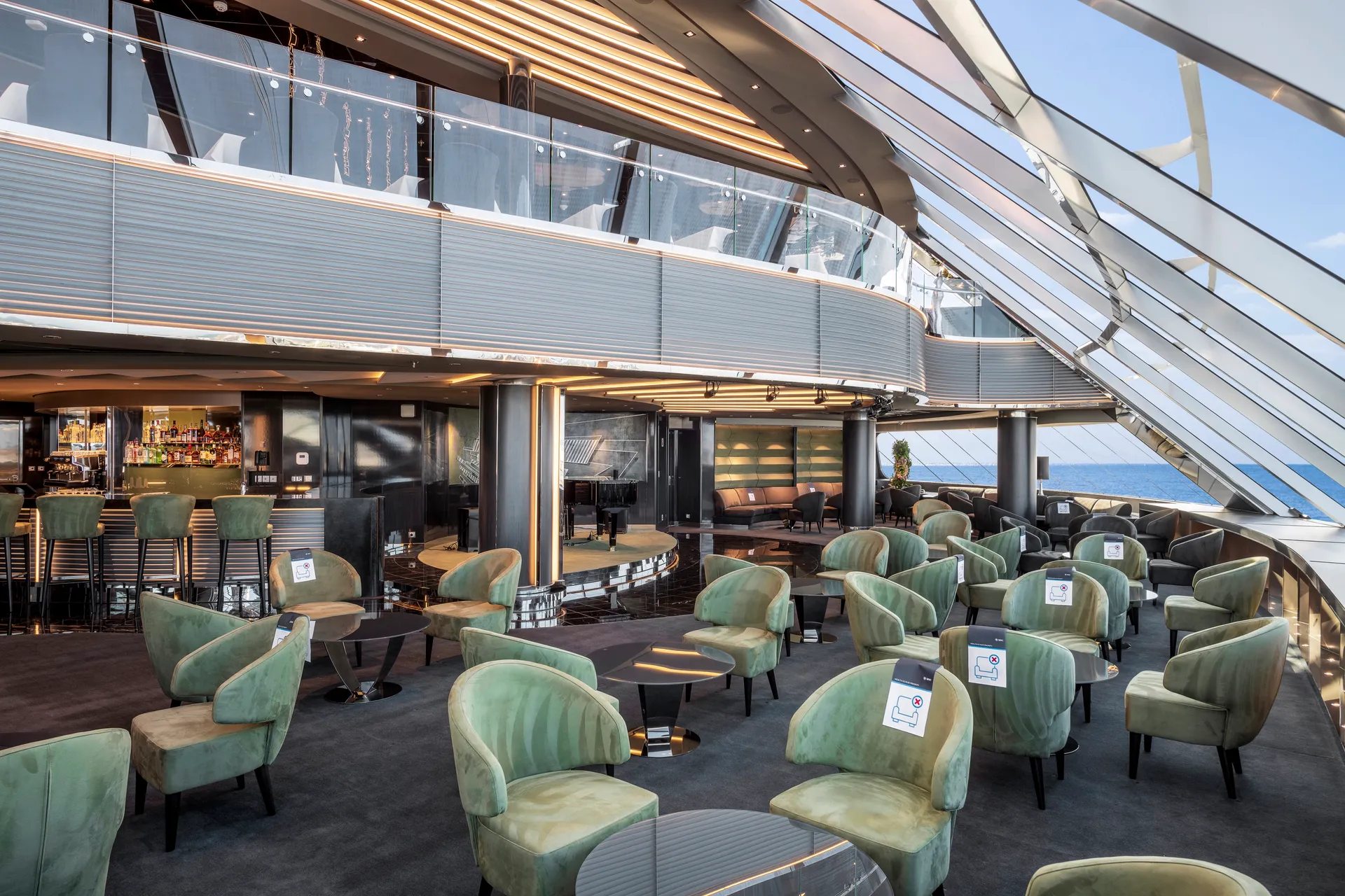 MSC Yacht Club 頂帆酒廊 2