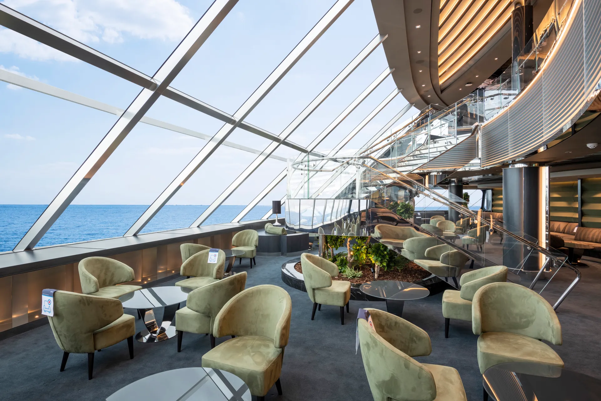 MSC Yacht Club 頂帆酒廊 1