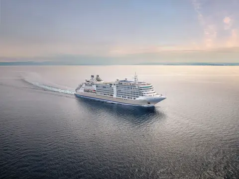 Silver Moon — Silversea
