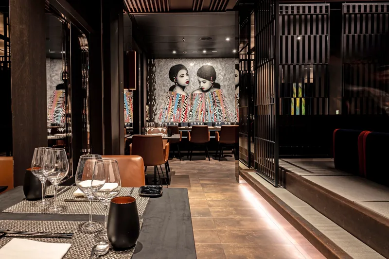 Ασιατική Συμφωνία Koko, Σούσι & Νυχτερινή Αγορά 1