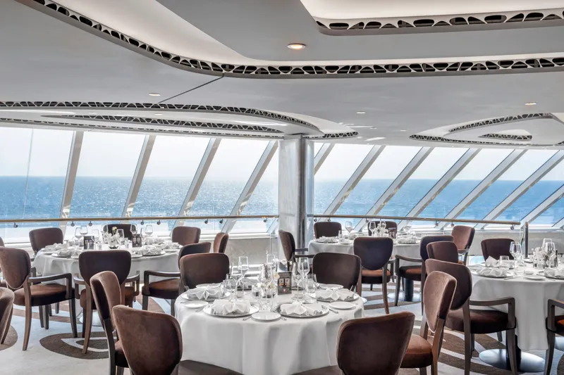 Restaurantul MSC Yacht Club 2