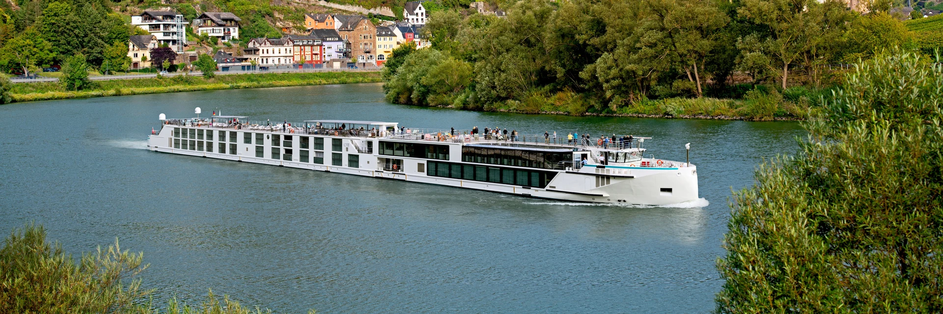 Riverside Ravel — Riverside Luxury Cruises