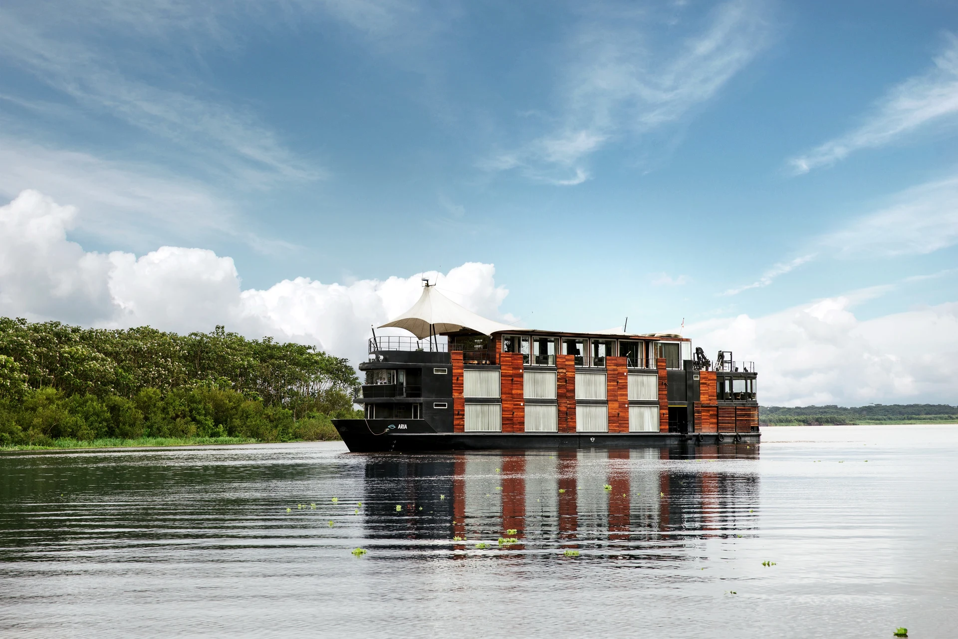 Aria Amazon — Aqua Expeditions