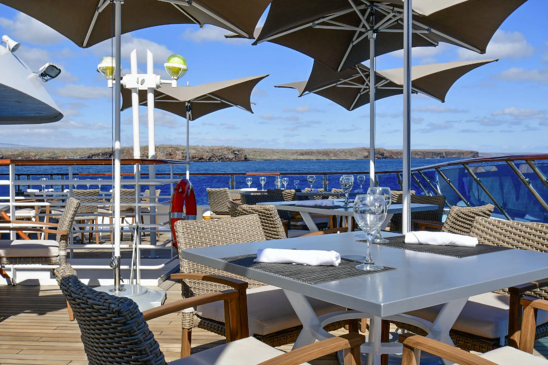 Outdoor Café