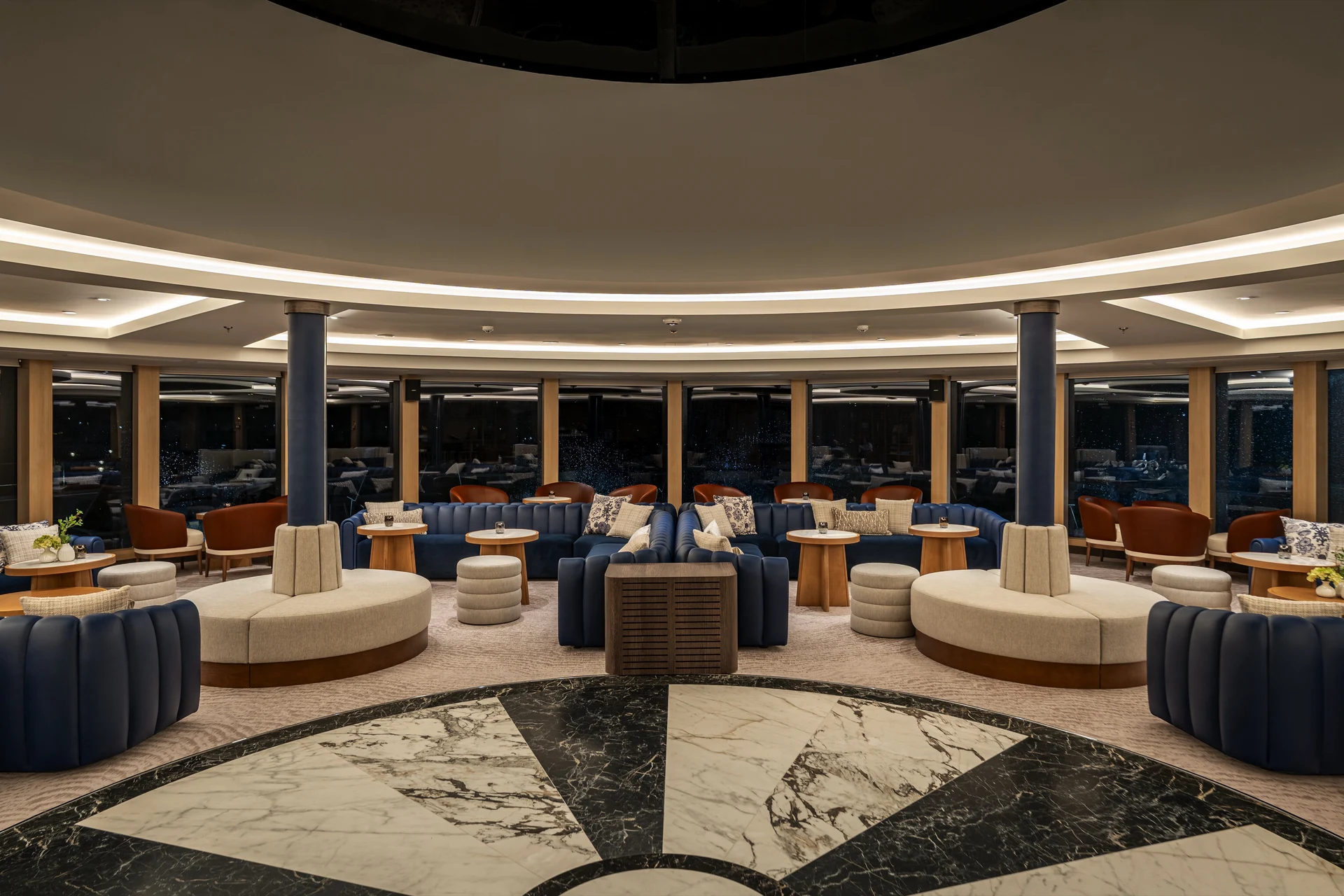 Yacht Club
