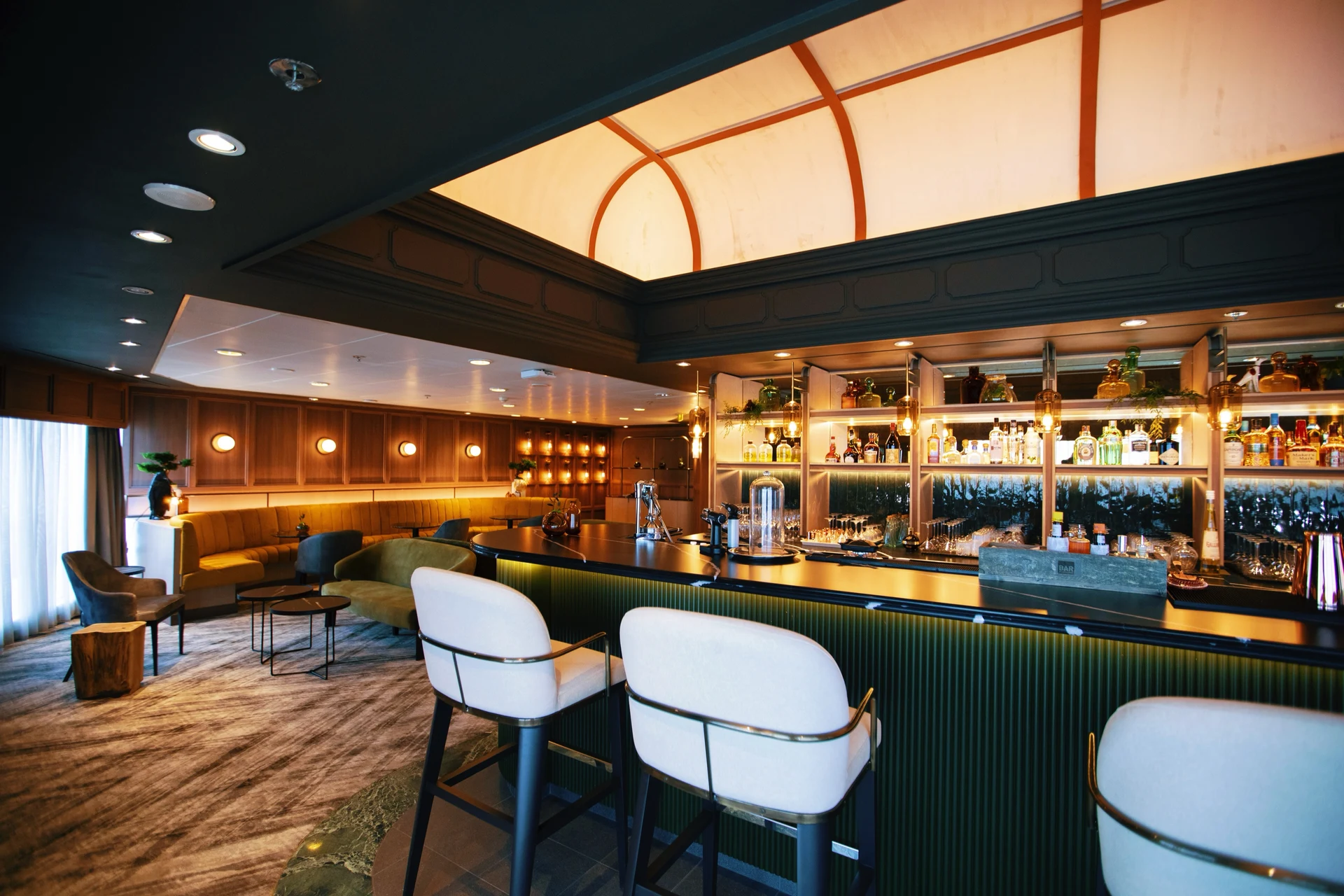 Atlas Bar