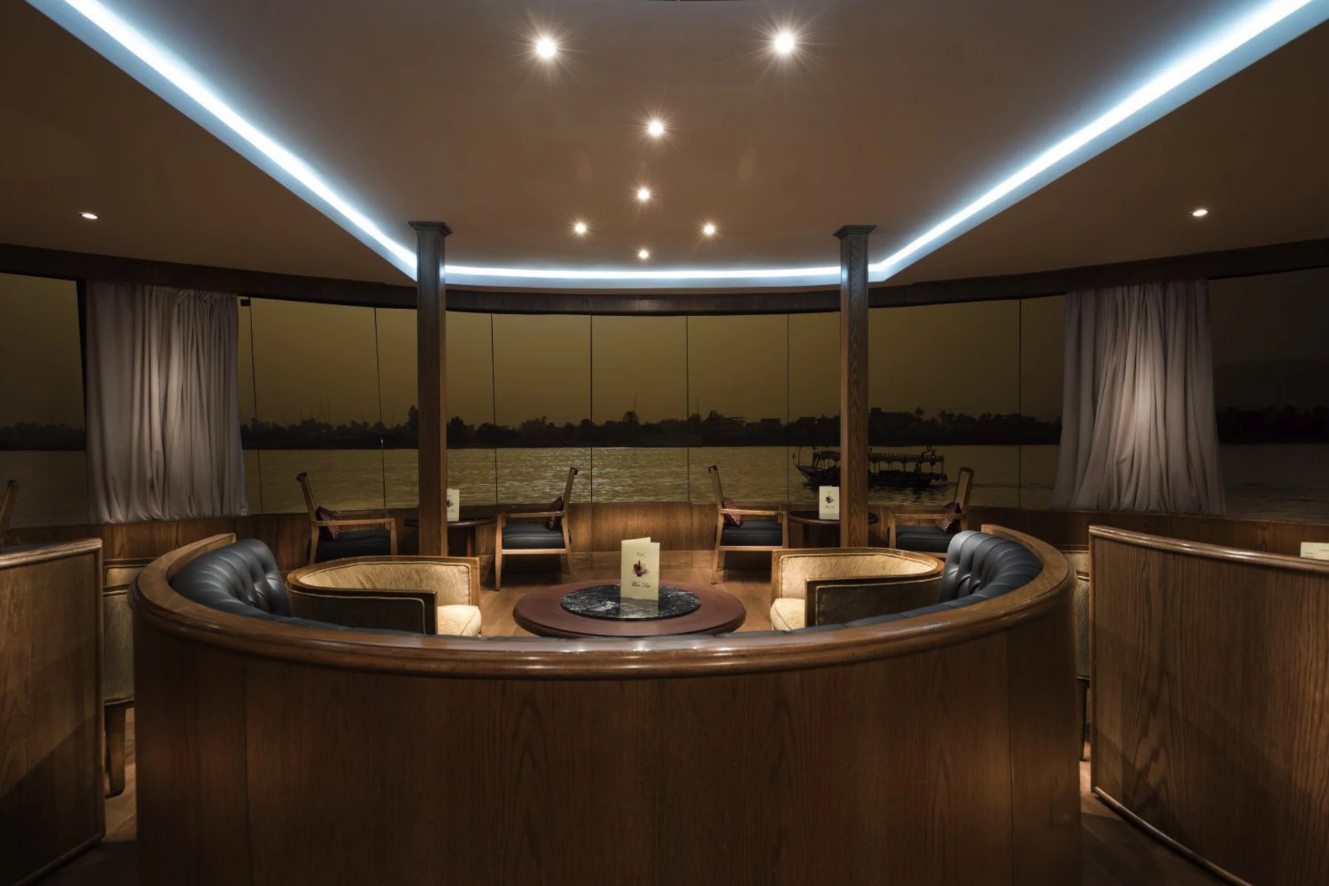 Panorama Lounge