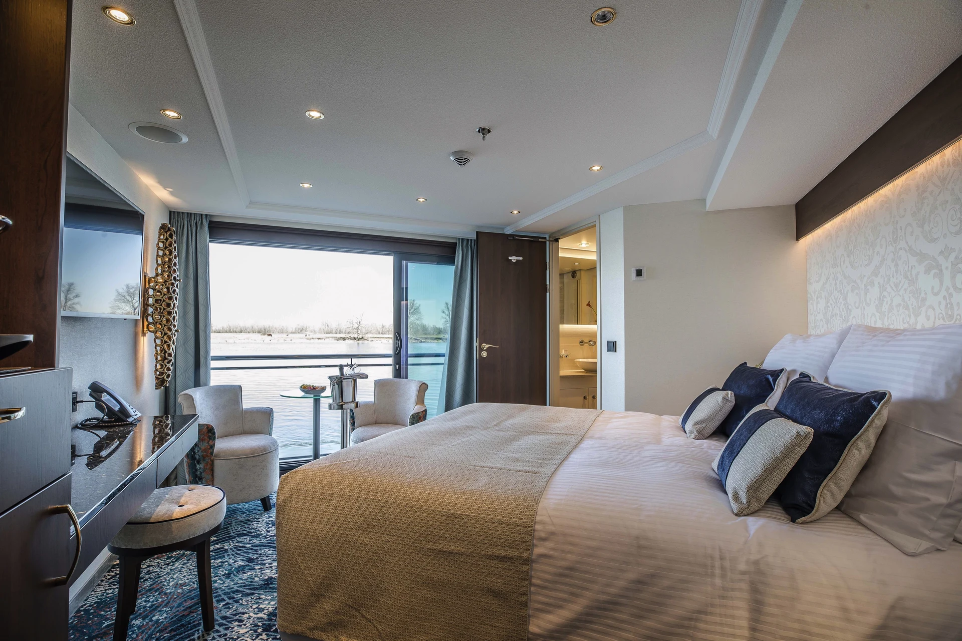 Superior Suite