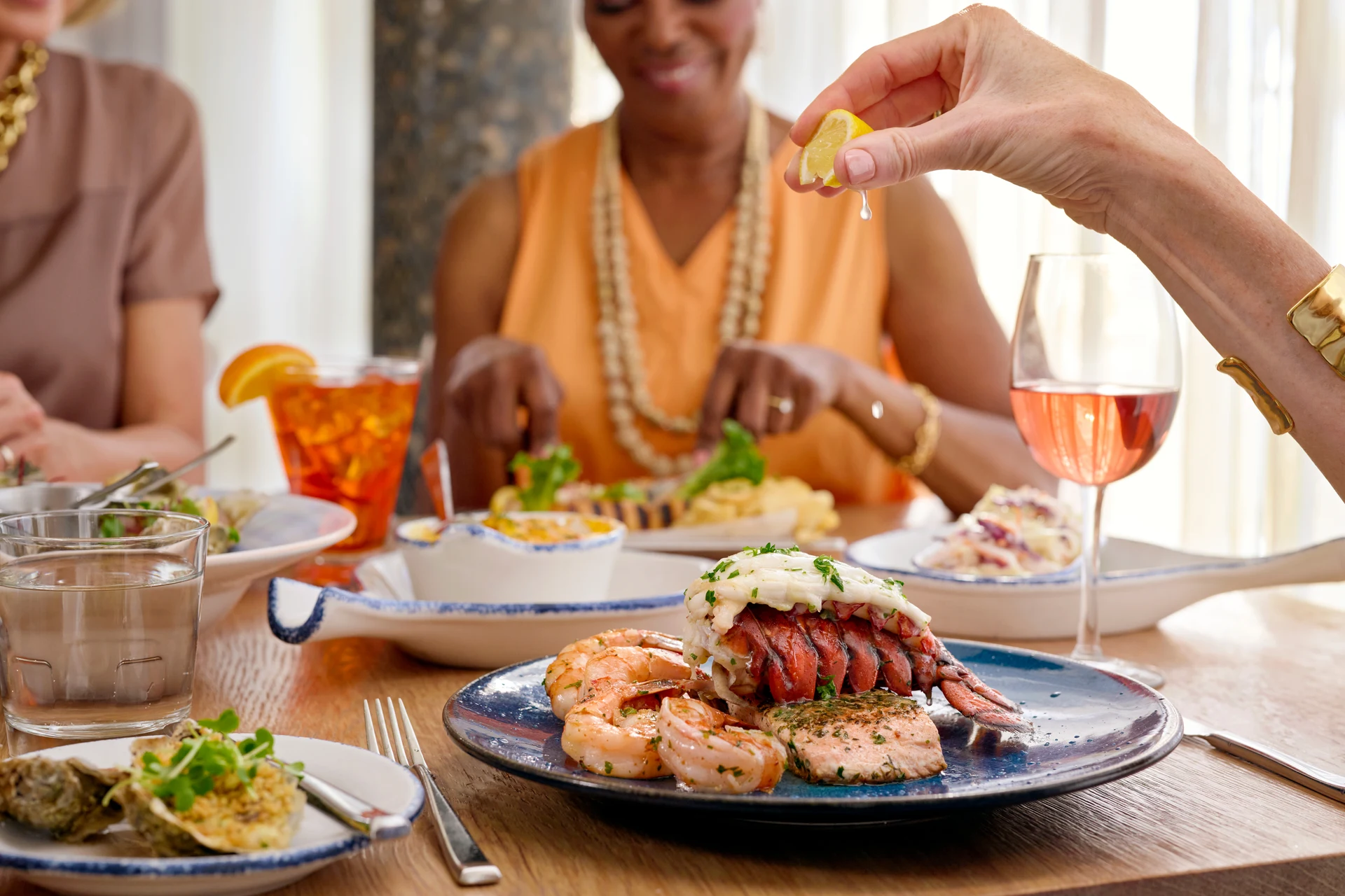 Hooked Seafood℠