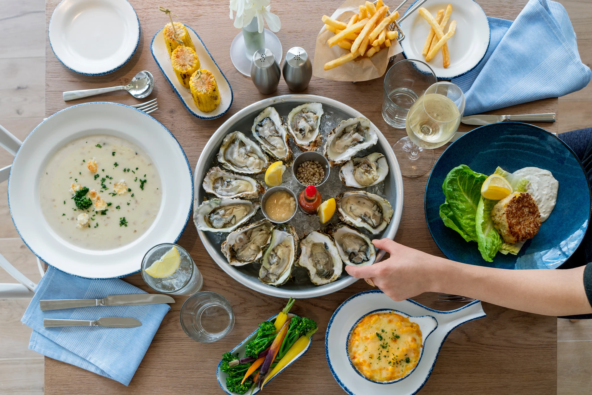 Hooked Seafood℠