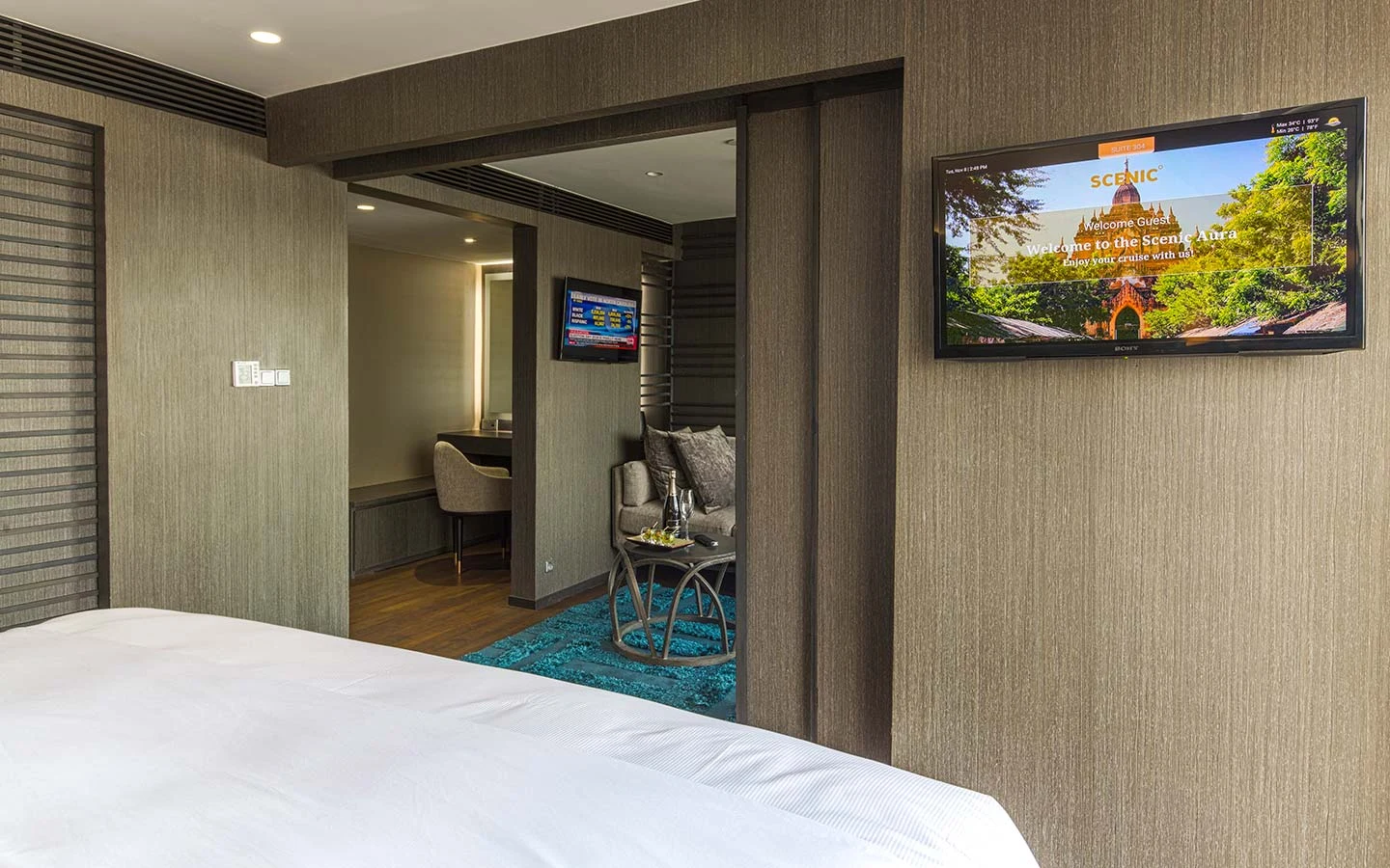 Grand Deluxe Suite