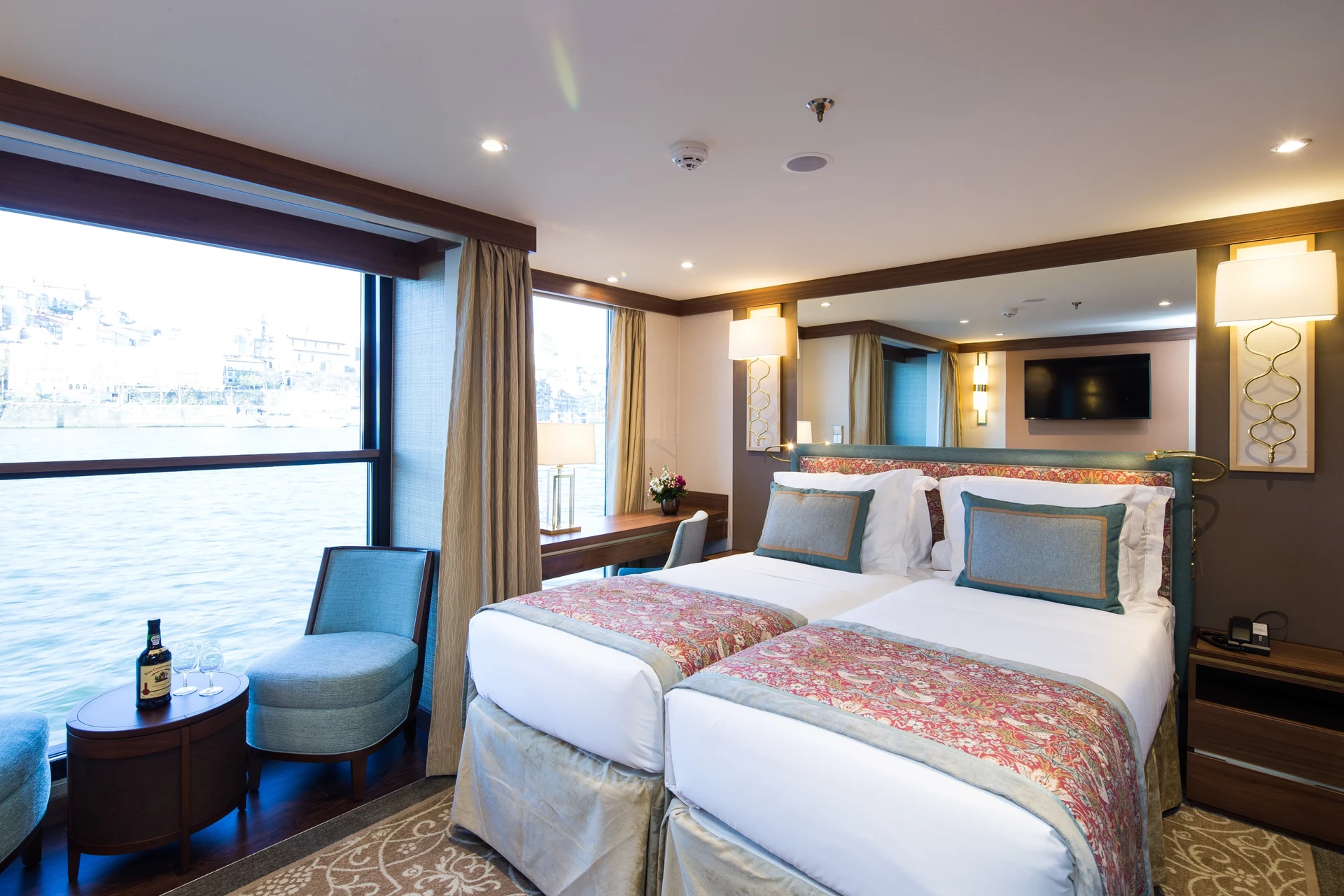 Superior Suites
