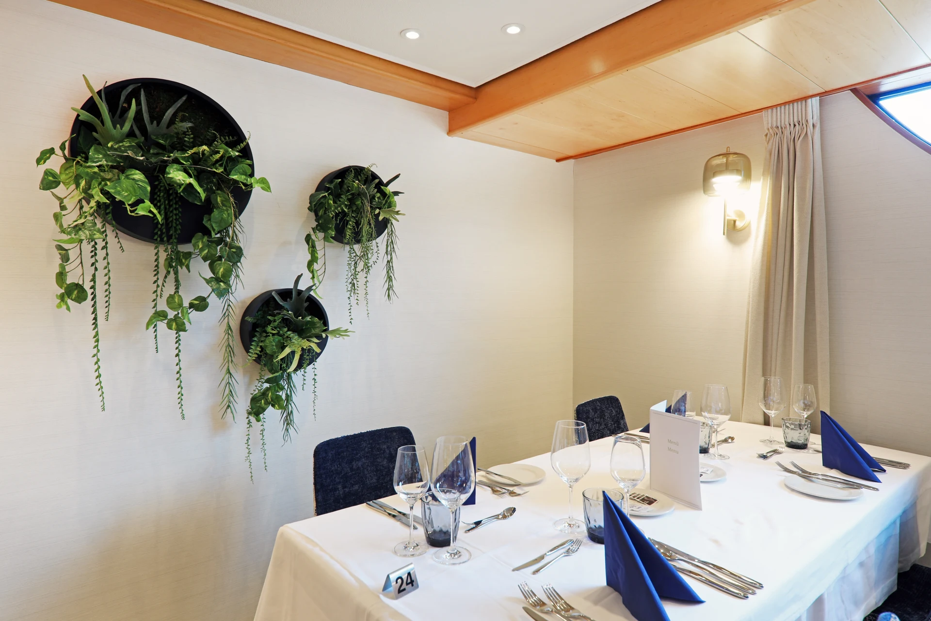 Riverside Restaurant