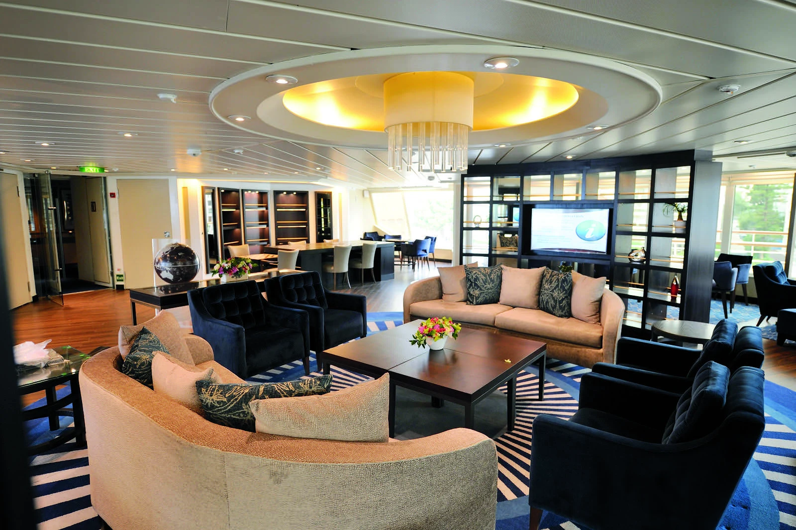 The Yacht Club and Library