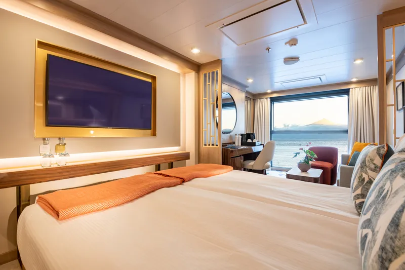 Infinity Suite