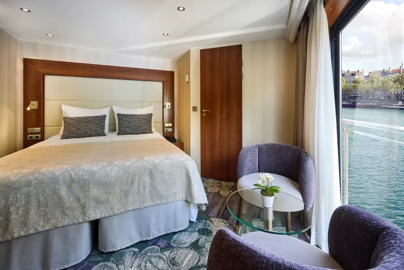 Superior Suite - Ruby and Diamond Decks