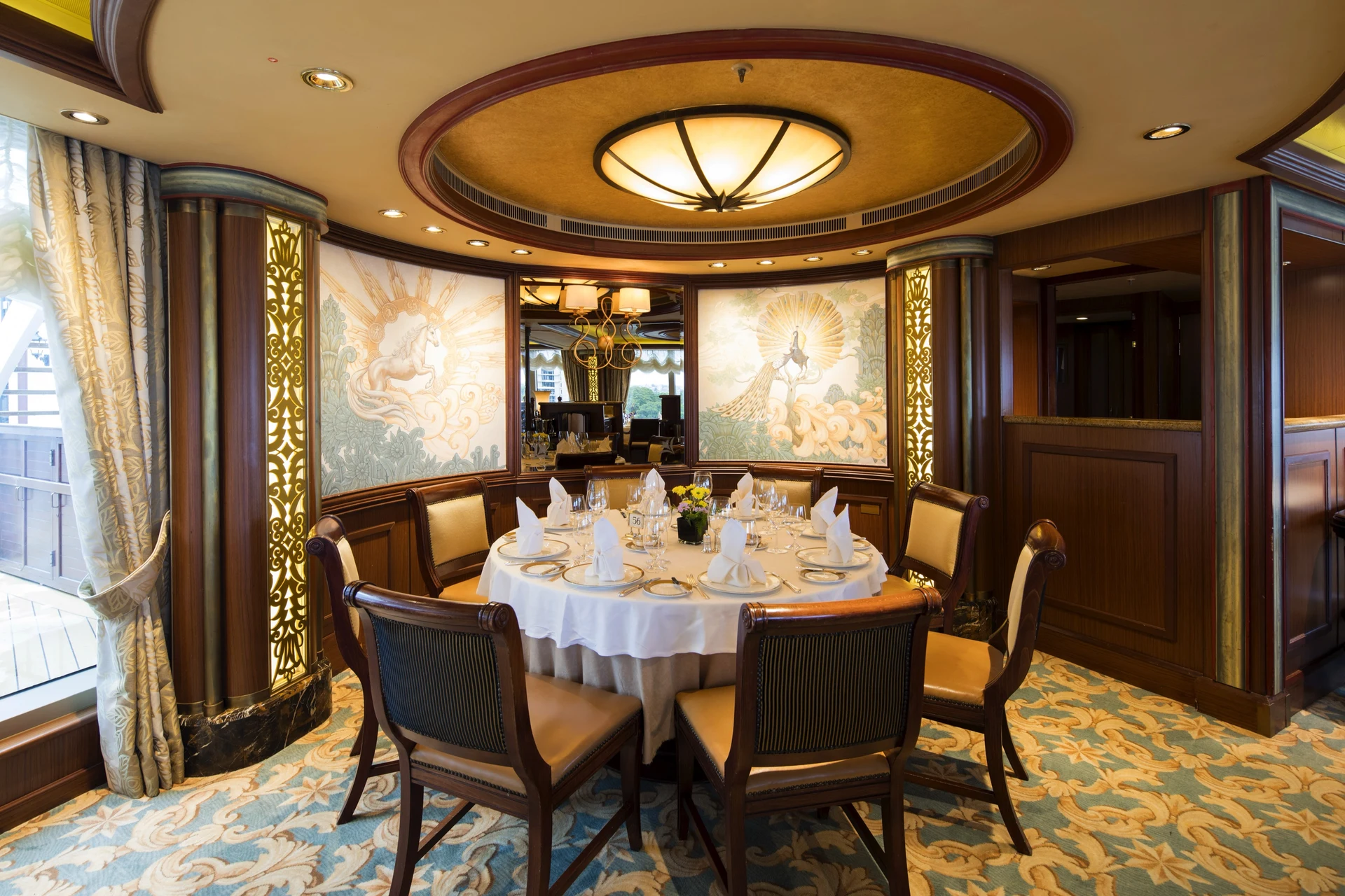 Queen's Grill